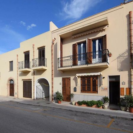 B&B Alighieri 21 ซานวิโต โลคาโป ภายนอก รูปภาพ